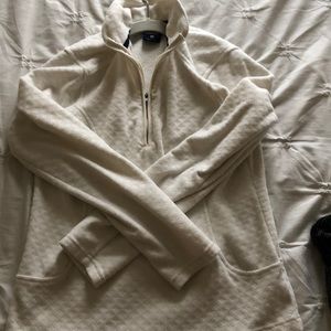Lands End white pullover sweater